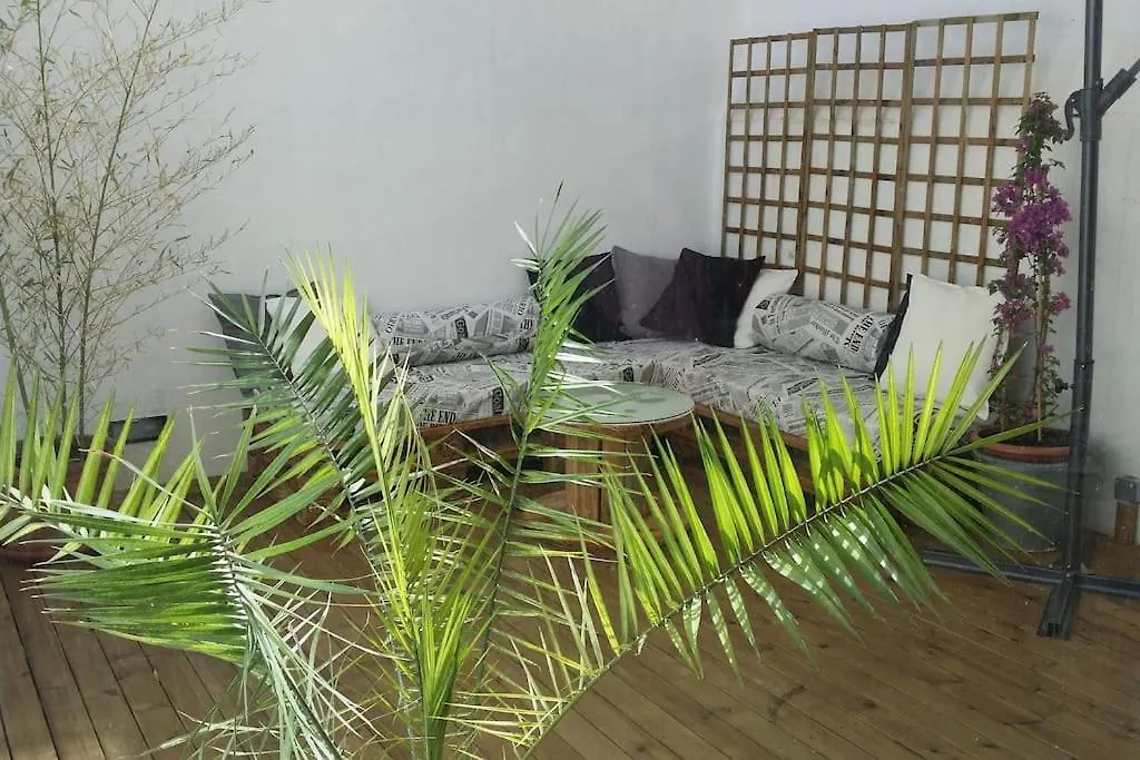 Roos, Design Loft Near The Sea. Apartment Barcelona