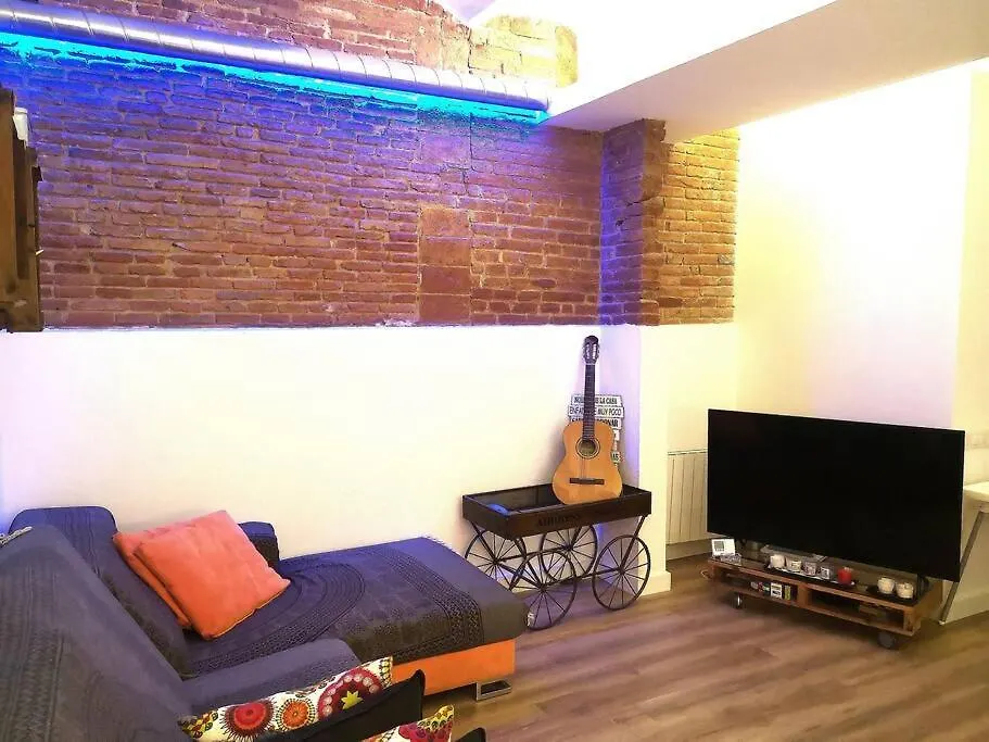 Roos, Design Loft Near The Sea. Apartment Barcelona Spain